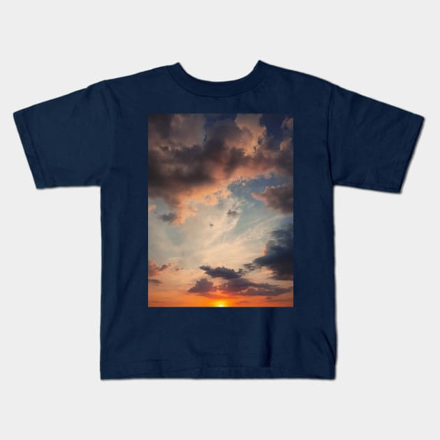 Wonderful colored sunset Kids T-Shirt by psychoshadow